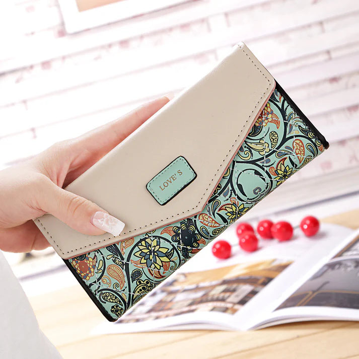 Women's Clutch Wallets